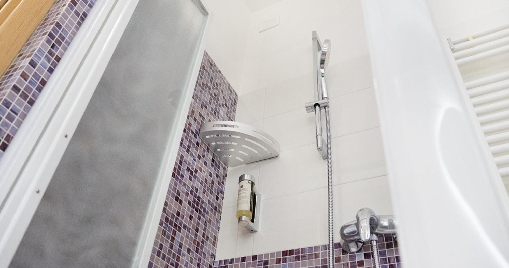 Oleandro Apartment - Featuring A Private Garden And Access To 5 Pools ديسينسانو ديل غاردا المظهر الخارجي الصورة