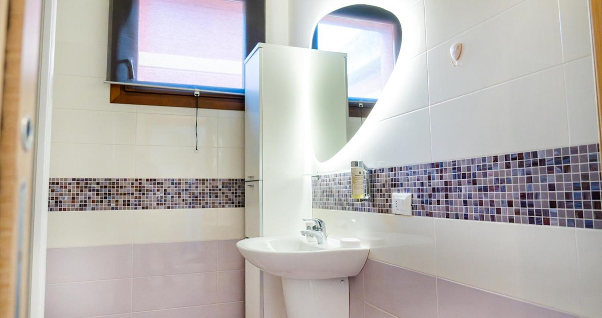 Oleandro Apartment - Featuring A Private Garden And Access To 5 Pools ديسينسانو ديل غاردا المظهر الخارجي الصورة